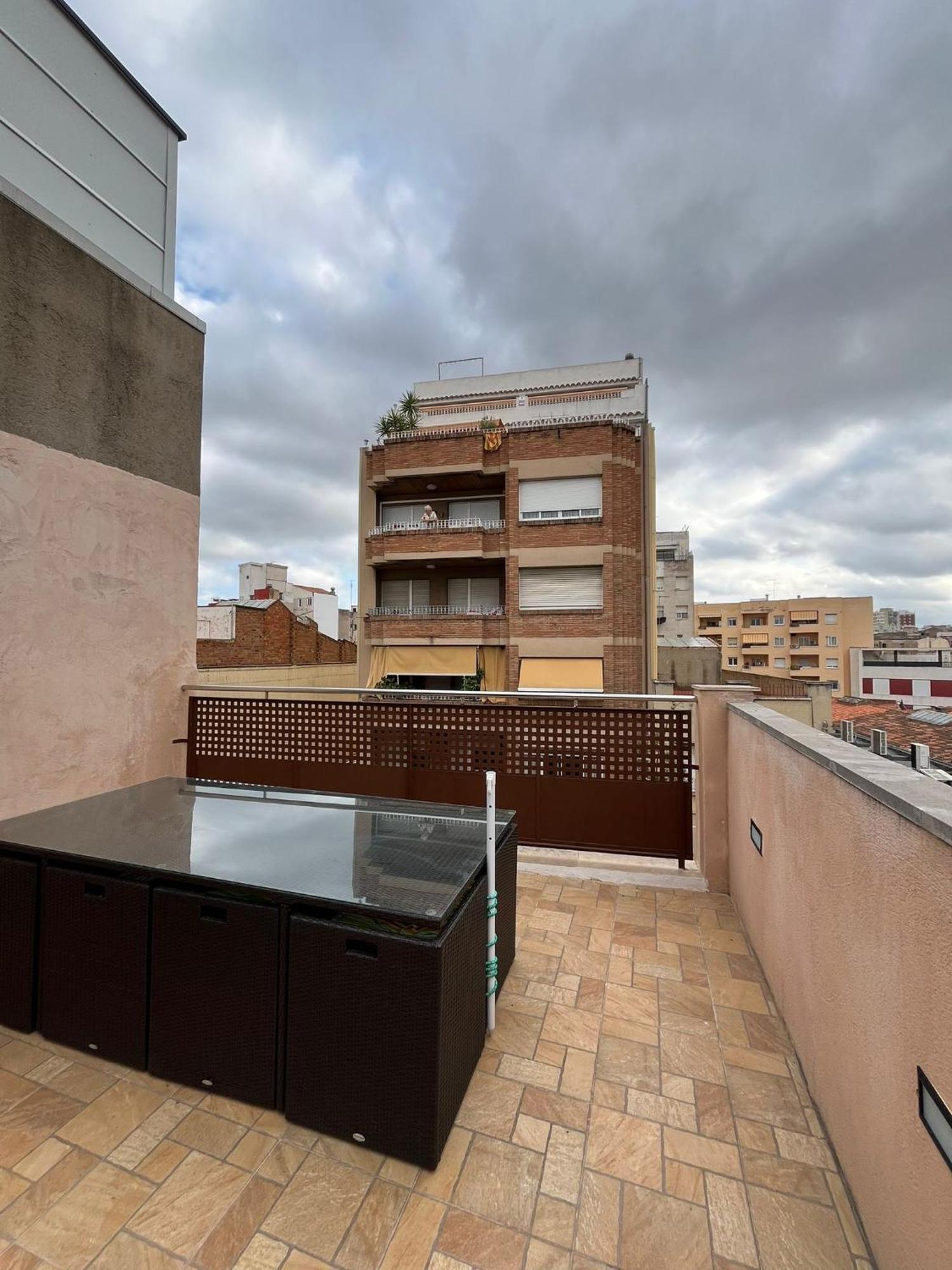 Casa Centrica En Reus Villa Exterior photo